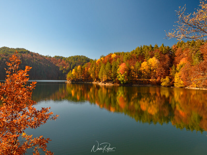 Berovo Lake in autumn