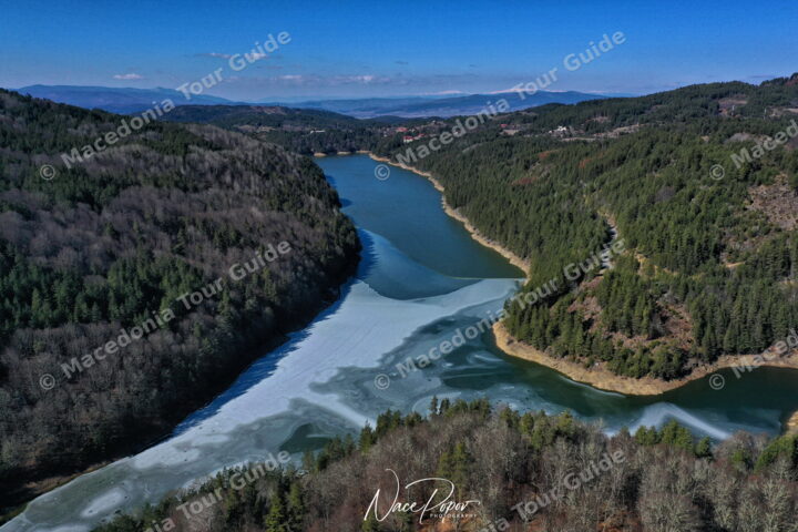 Berovo Lake, Winter period