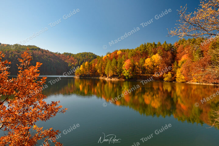 Berovo Lake in autumn